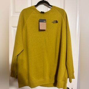 The North Face- women’s crewneck XXXL